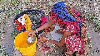 Desitopten kapde do rahi bhauji ki ghar me jakar anal sex videos - porn video