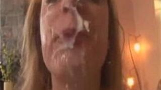 Very hot blonde showing that knowing how to do delicious oral sex - porn video